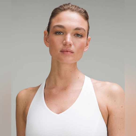 Lululemon Envital Bra *Medium Support B/C Cup White (Size 2) - Picture 5 of 11